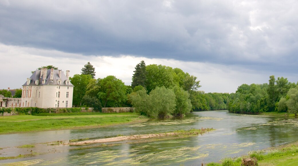 Selles-sur-Cher mettant en vedette riviĂšre ou ruisseau et scĂšnes tranquilles