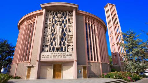 france; normandie; yvetot : église saint pierre ,1956