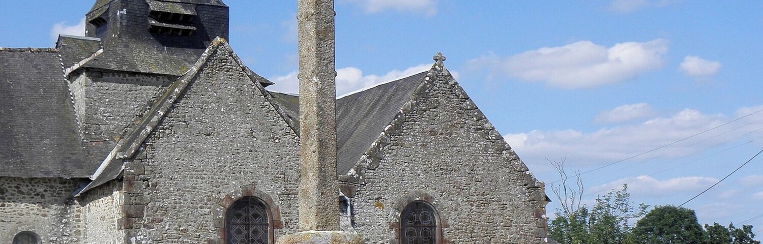 Église Saint-Martin de Cigné, commune d'Ambrières-les-Vallées (53).
