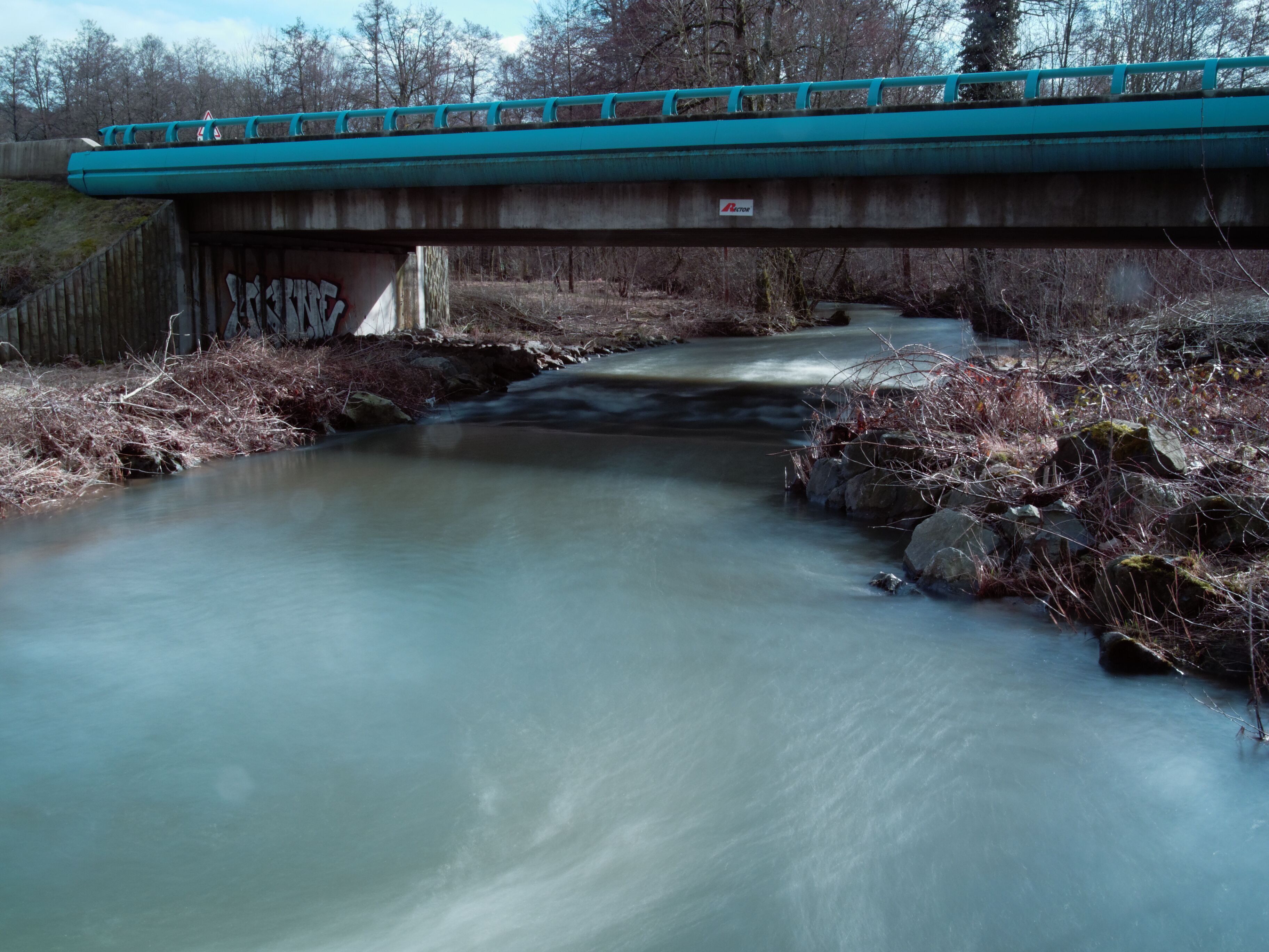 This file was uploaded with Commonist. La Rosemontoise. Photo réalisée avec un filtre ND16.