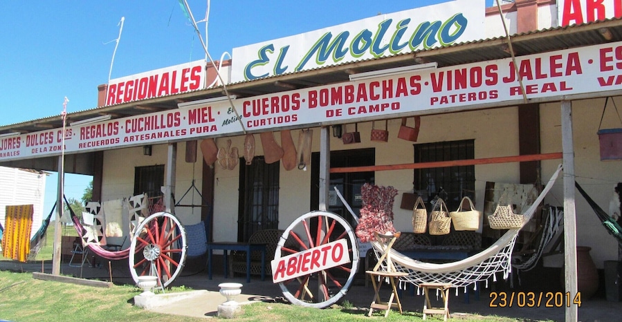 Typical shop on the route to Gualeguaychú, that sells local cheese, wine, honey and leather articles. #localgem #roadtrip