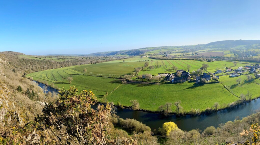 Sainte-Gauburge-Sainte-Colombe