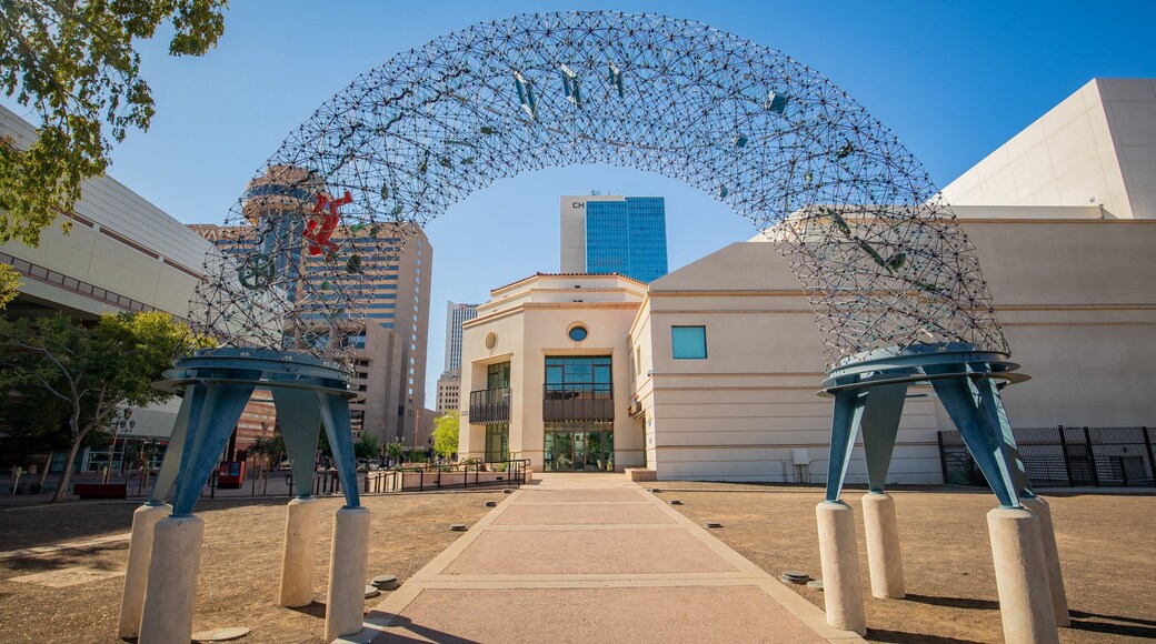 Herberger Theater Center which includes outdoor art