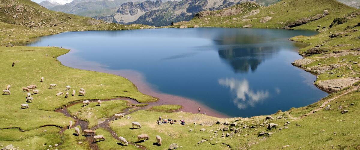 Lake Gentau reflecting the Pic du Midi d'Ossau (Pyrénées-Atlantiques, France).