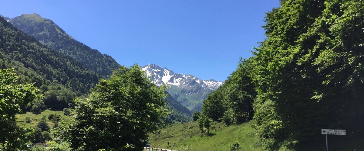 Stopped on the way from Pau to Zaragoza through the Pyrenees at took some photos