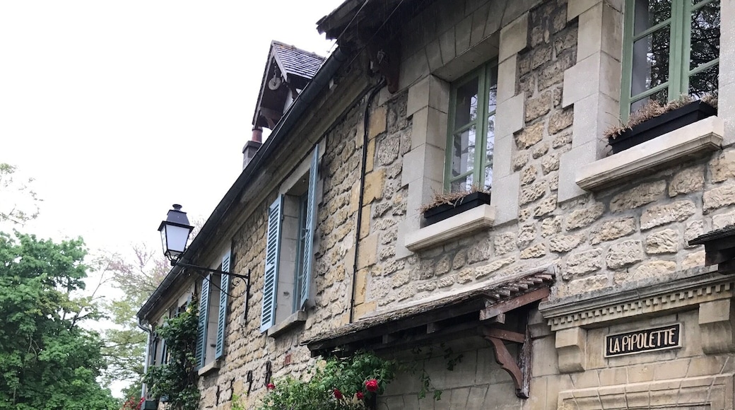 Beautiful house in Auvers
