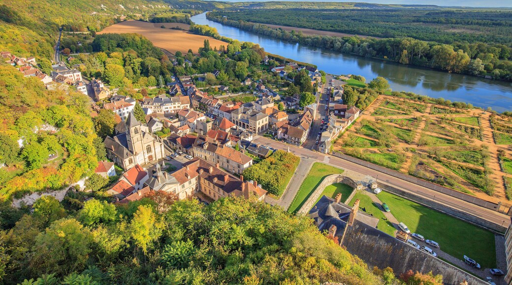 La roche-guyon vue du donjon, val d'Oise