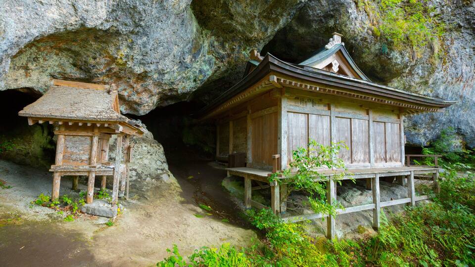 Mitokusan Sanbutsuji Temple , Japan,Tottori Prefecture,Tohaku District, Tottori,Misasa, Tottori,Santoku October 2013