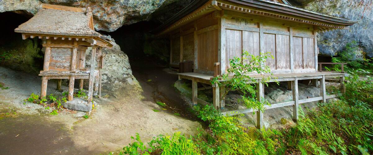 Mitokusan Sanbutsuji Temple , Japan,Tottori Prefecture,Tohaku District, Tottori,Misasa, Tottori,Santoku October 2013