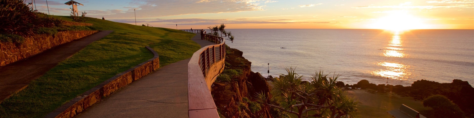 Point Danger showing a sunset and general coastal views