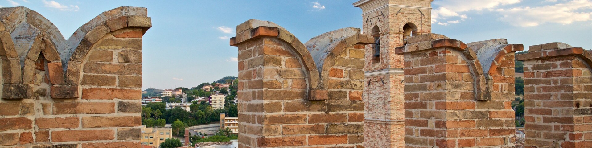 Tower of Gualtieri which includes heritage elements