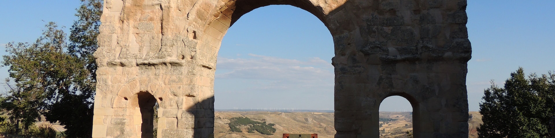 arco romano 3 vueltas medinaceli