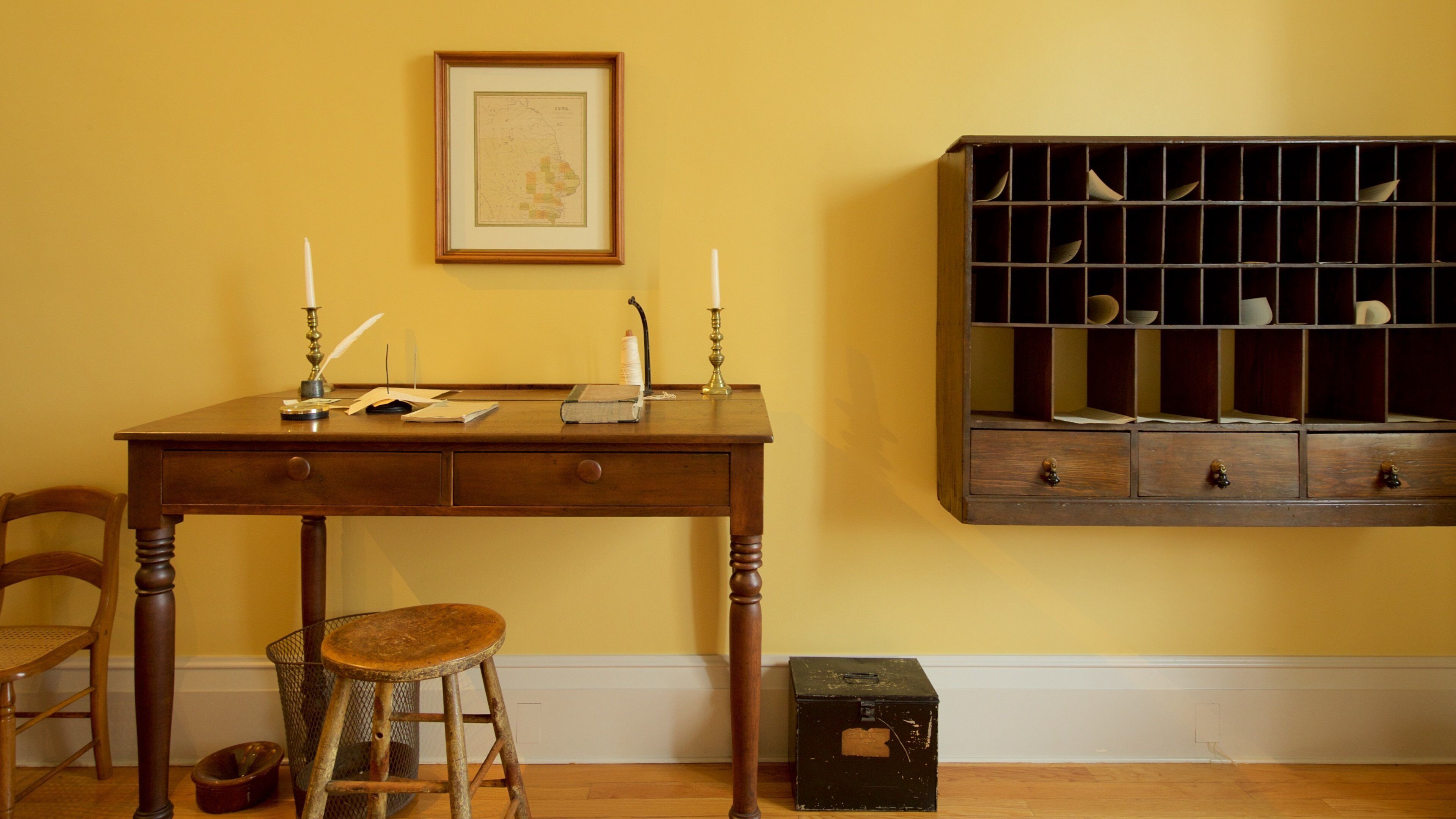 Museo del Antiguo Capitolio ofreciendo vista interna y elementos patrimoniales