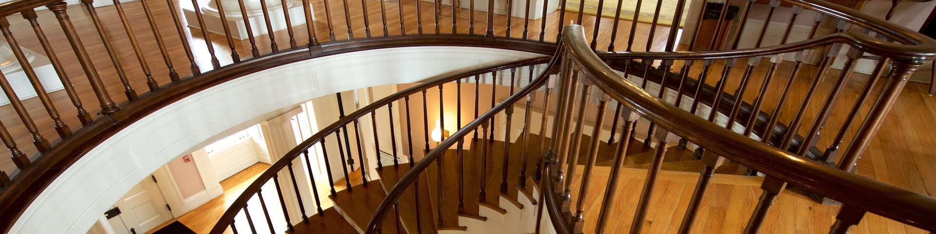 Old Capitol Museum showing interior views