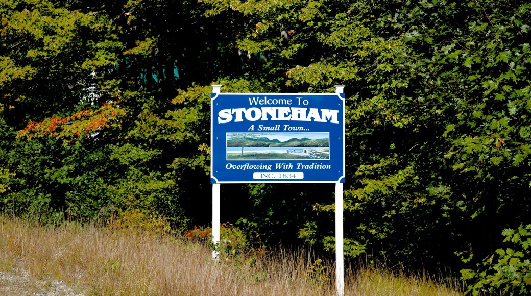 Stoneham which includes signage