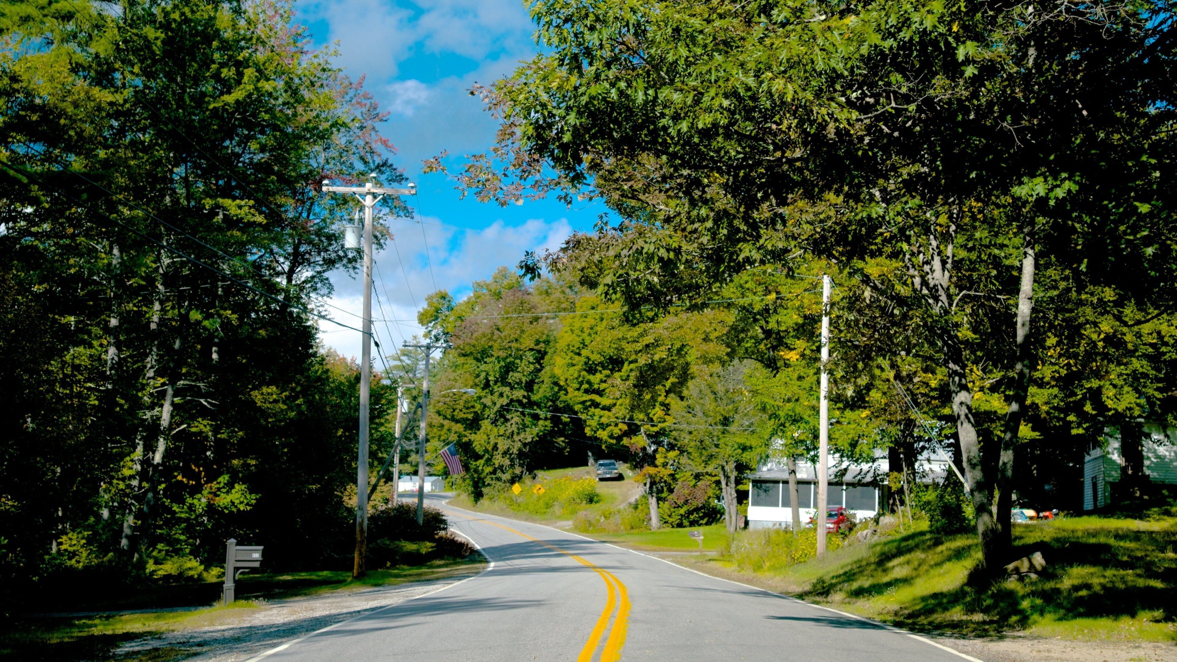 Stoneham featuring a small town or village