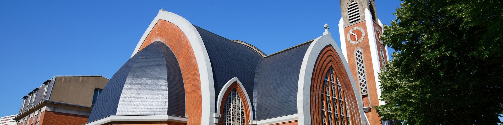 Saint-Stanislas-des-Blagis is a church that was built from 1934 until 1936. The project is located in Fontenay-aux-Roses, Hauts-de-Seine, France.