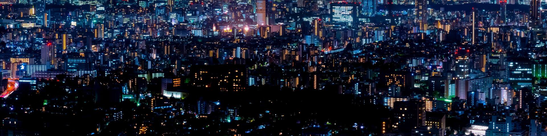 大都会の林立するビルやマンション