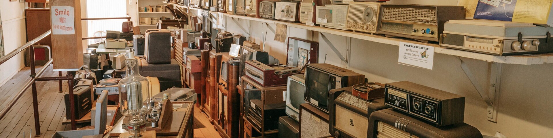 Highfields Pioneer Village showing interior views and heritage elements