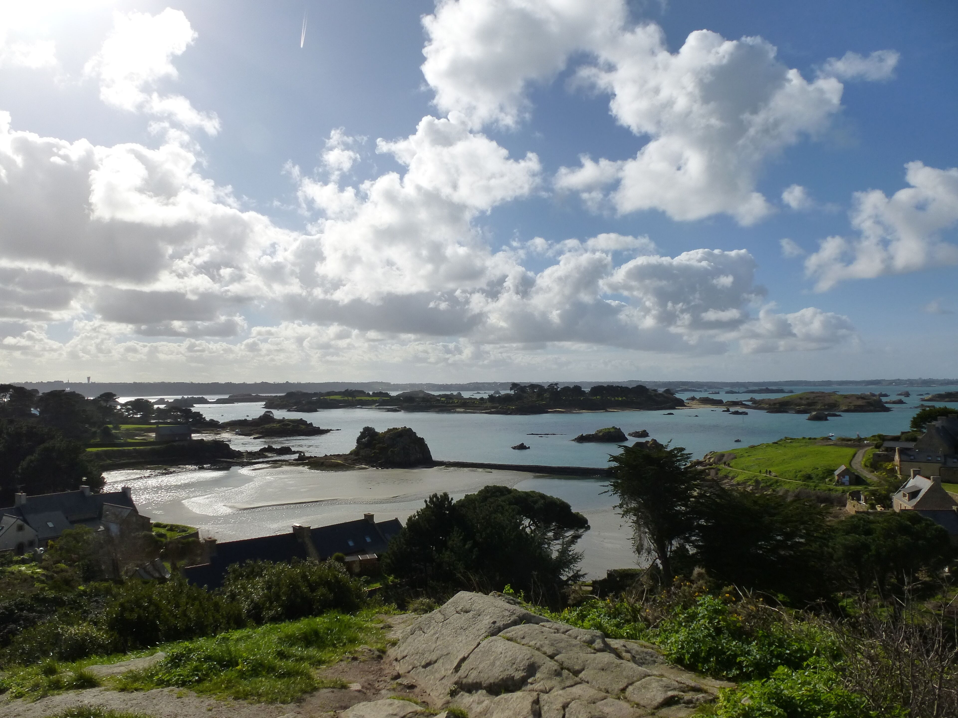 vue depuis l'ile de brehat