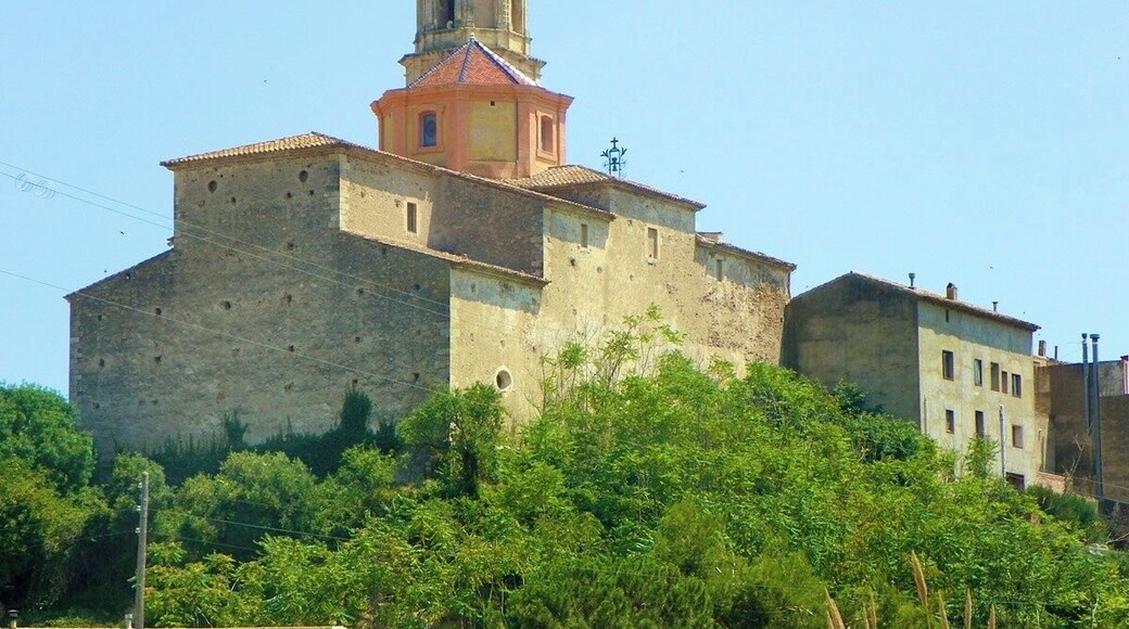 L'Abadia de Santa Maria adossada a l'església de la Assumpta, a les Borges del Camp