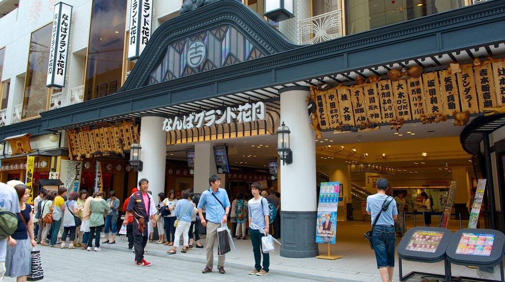 Namba Grand Kagetsu showing street scenes, shopping and a city