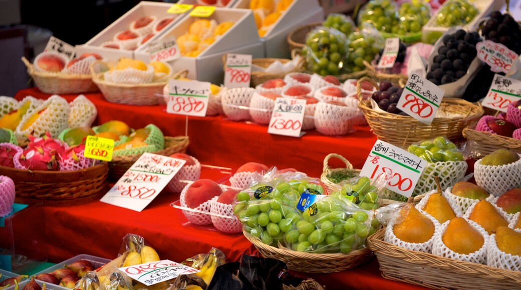 Kuromon Ichiba mostrando cibo