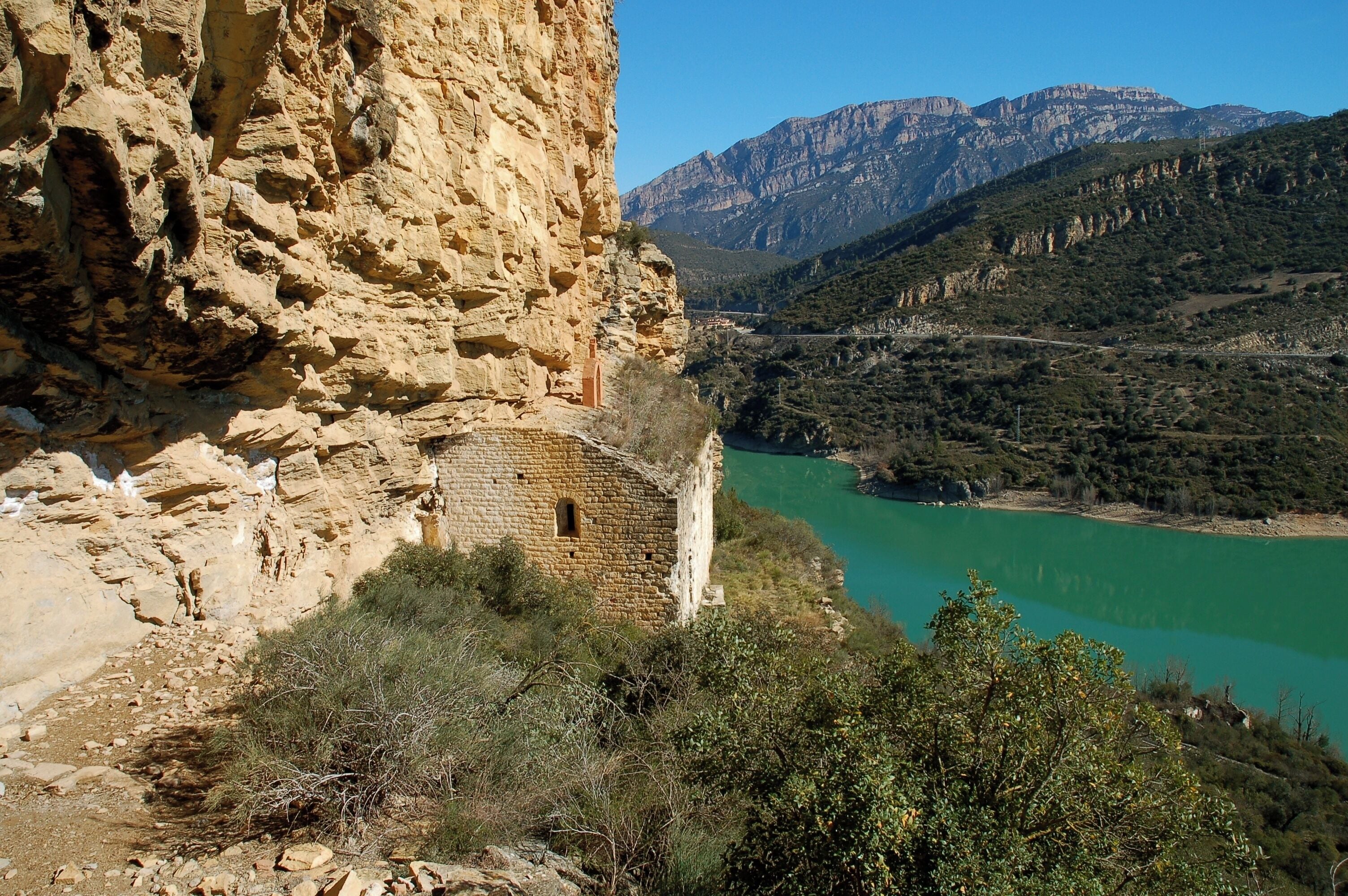 Visit Camarasa: 2026 Travel Guide for Camarasa, Catalonia | Expedia