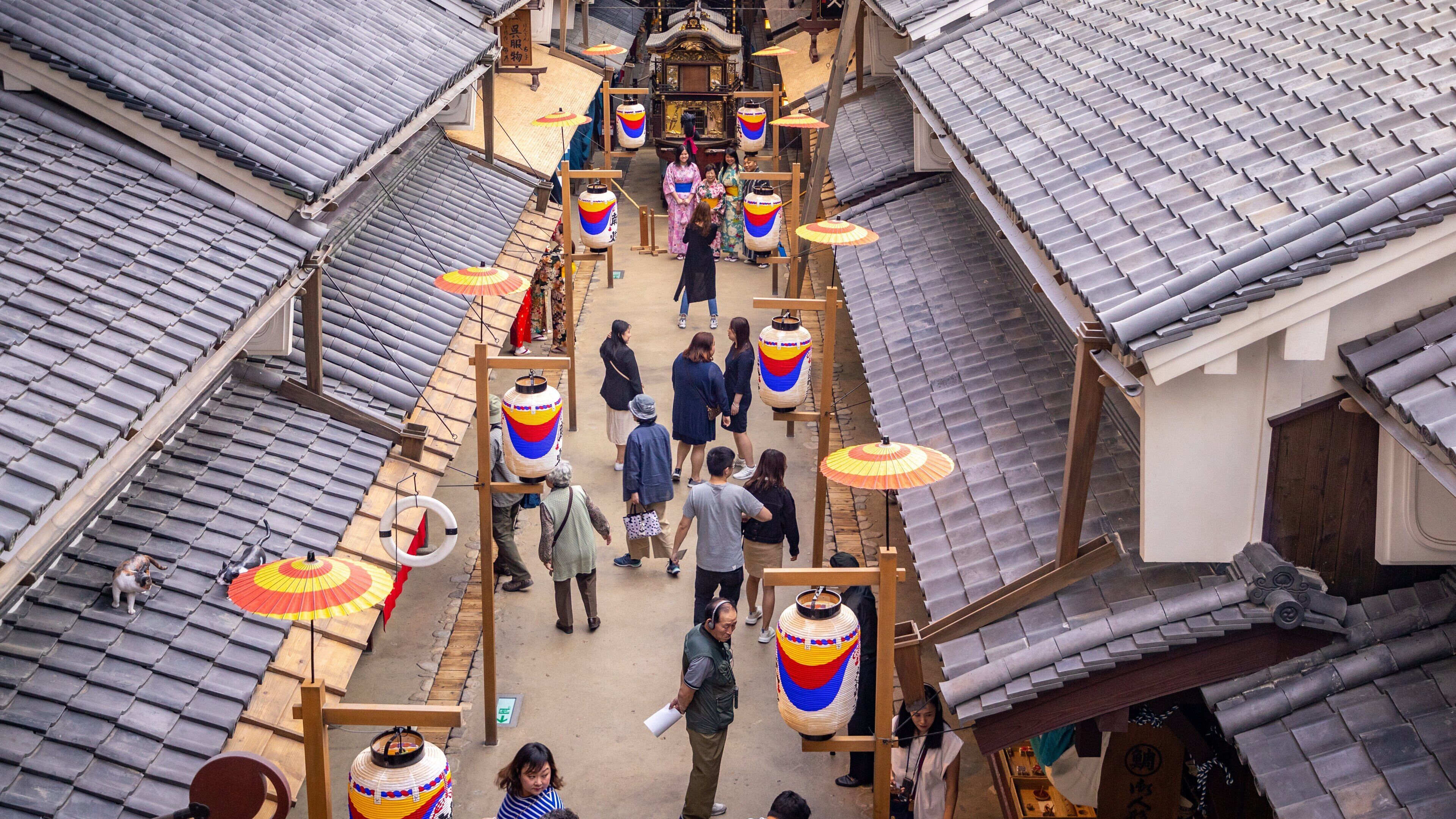 Osaka Museum of Housing and Living featuring street scenes