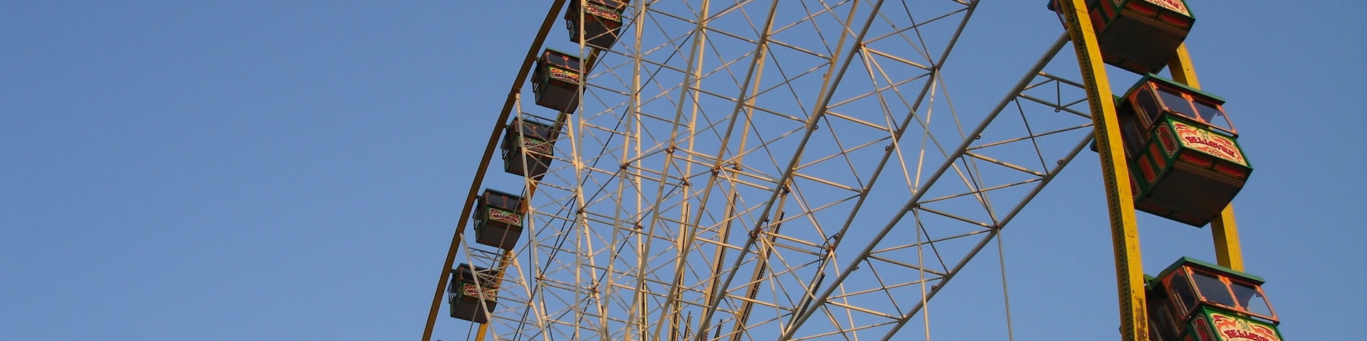 The wheel at the fair called Cranger Kirmes on a summer day in 2005.