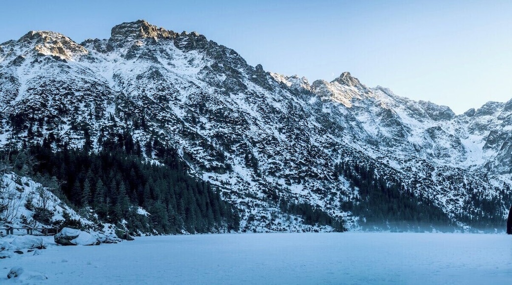 The past couple of days have been an incredible new experience for me.
From hiking on snow to climbing on ice to dancing over frozen water, every single second has been a first one for me and its a wonderful feeling.
I feel like a kid, once again!