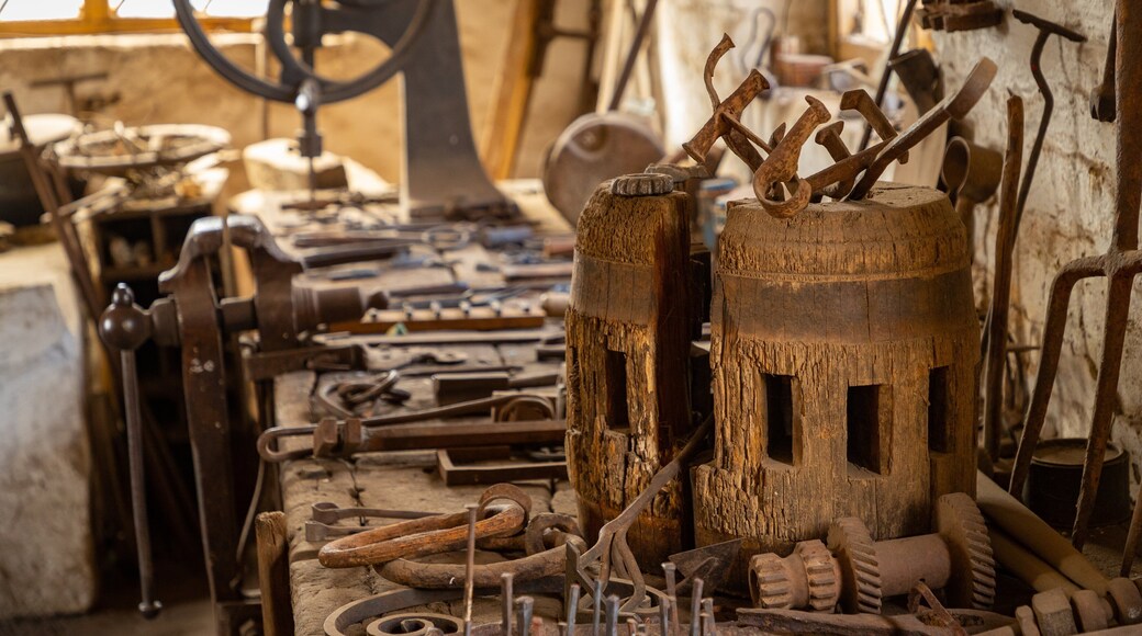 Bon Accord Mine and Museum featuring heritage elements