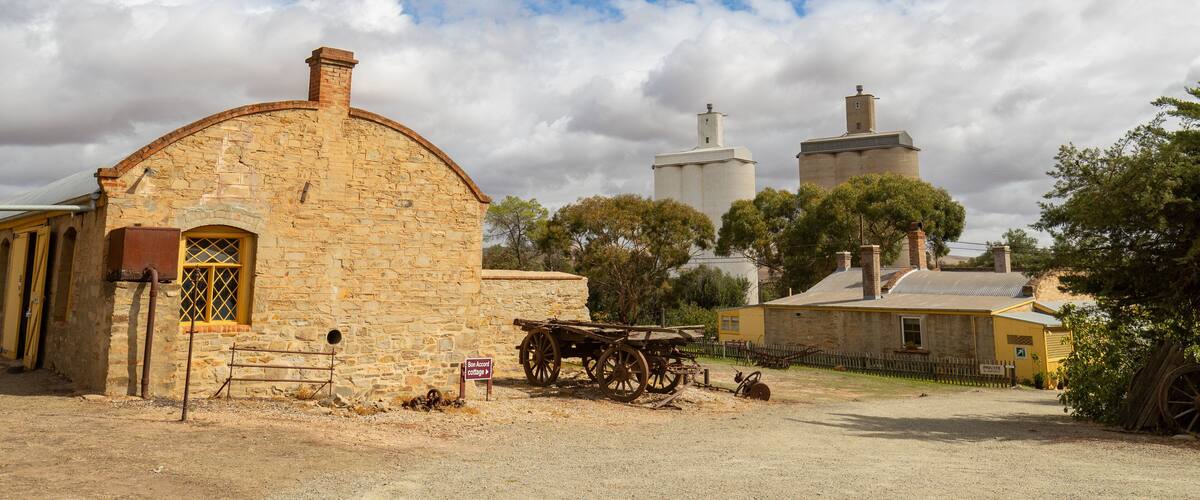 Bon Accord Mine and Museum showing heritage elements