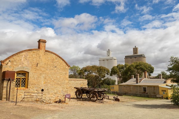Bon Accord Mine and Museum showing heritage elements