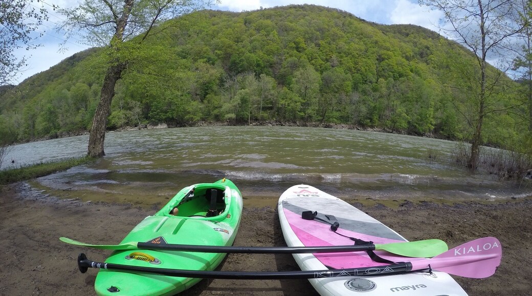 Enjoying the river down at Thurmond!