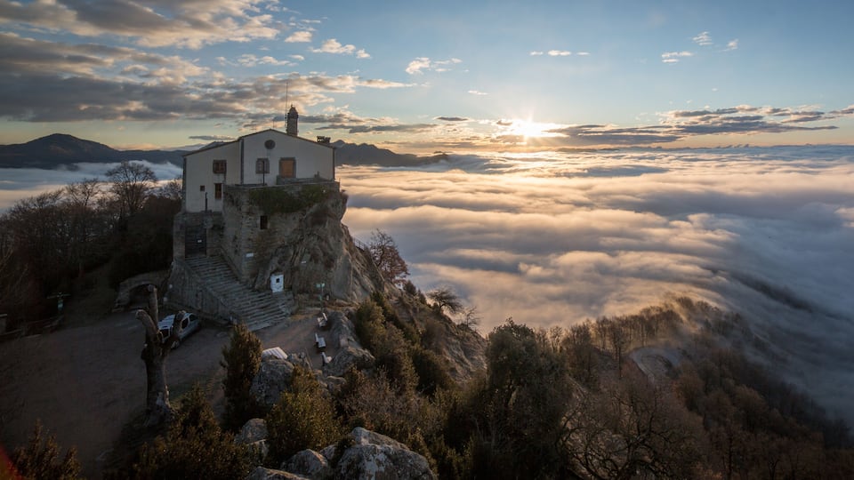 Amanecer sobre la niebla, Bellmunt, Catalunya