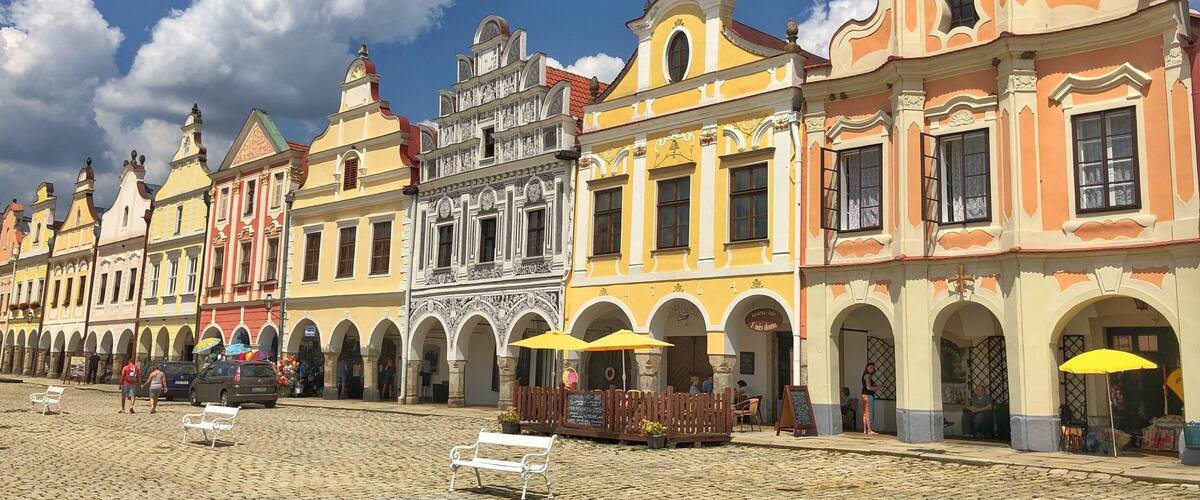 Such a beautiful and unspoilt photogenic very pretty ancient town in the Southern Czech Republic- don’t miss it!