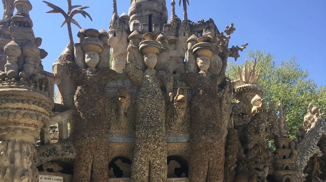 This is a nice place to visit.