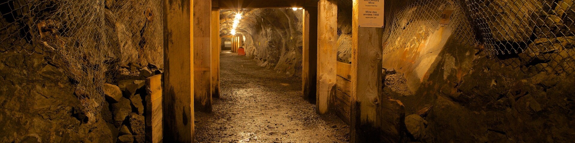 Dynamic Earth showing interior views