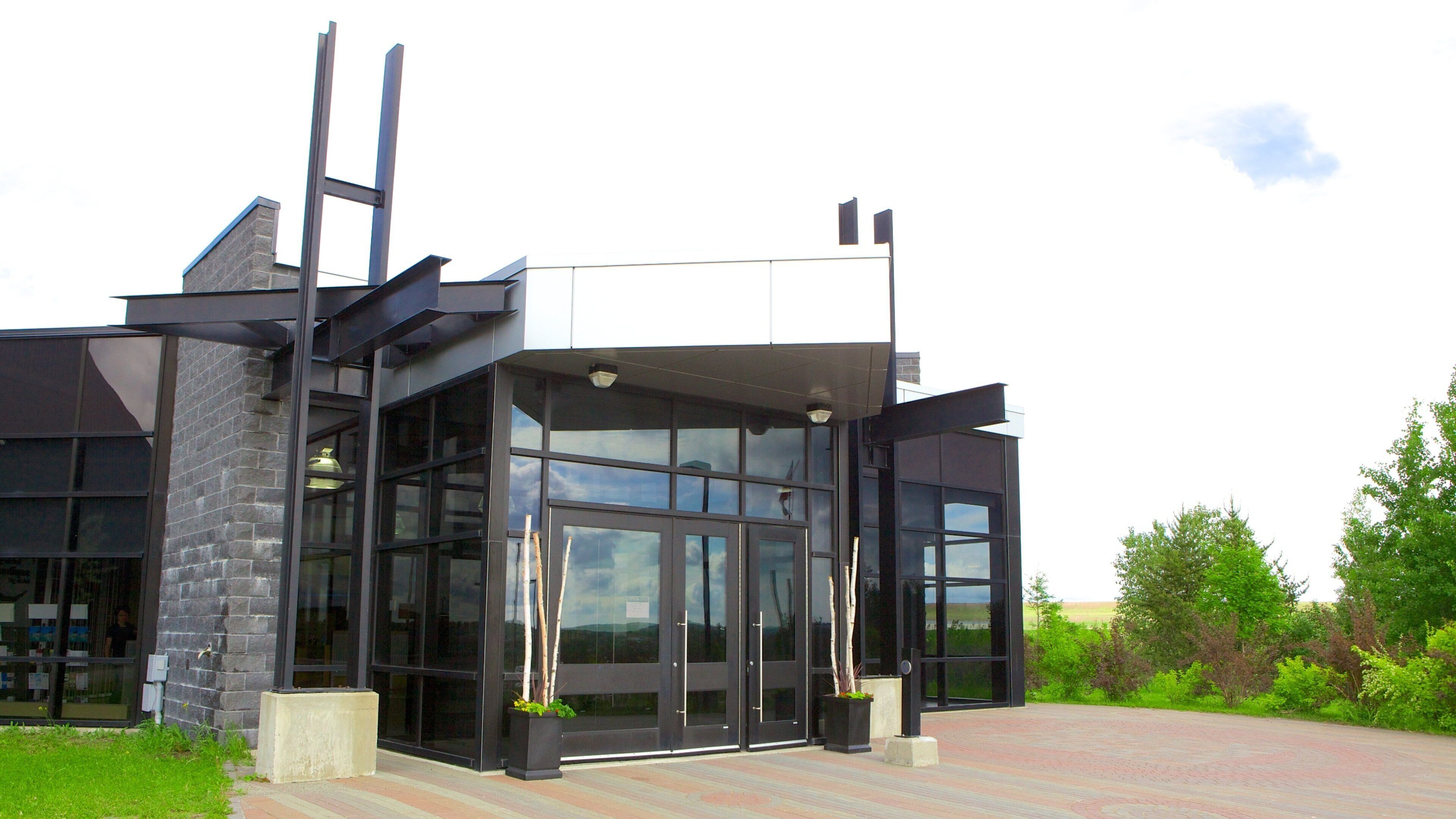 Dynamic Earth featuring a house and modern architecture