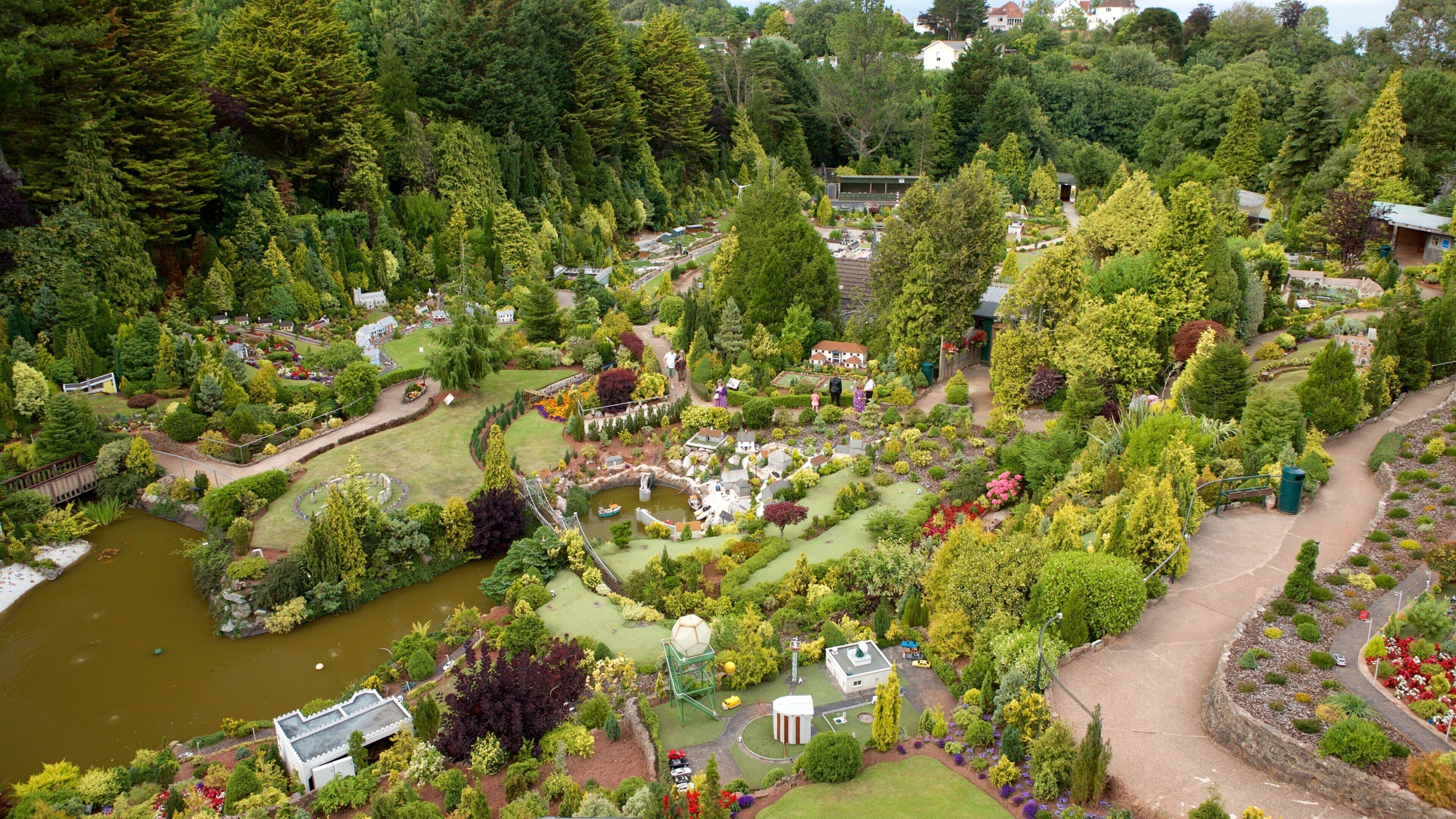 Babbacombe Model Village and Gardens