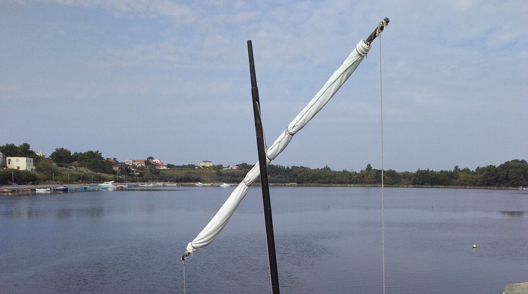 At one of the piers in Nin you can find this replica of a Croatian boat from the 10th century.