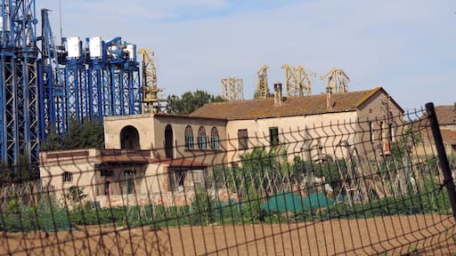 Can Moragues (Parets del Vallès)