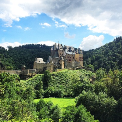A short hike towards the castle ends with a dramatic view. Not to be missed!