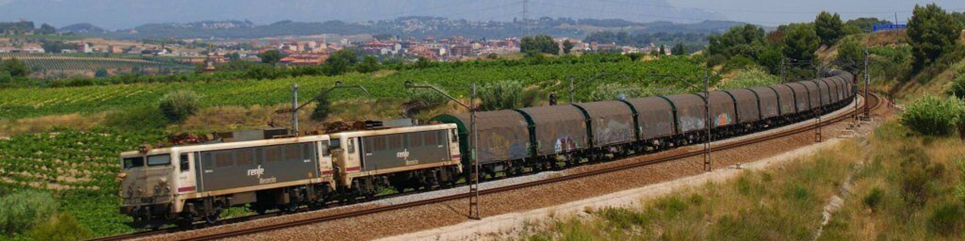 Bobiner per Lavern, amb la 269.755. Bobinero por Lavern, con la 269.755.