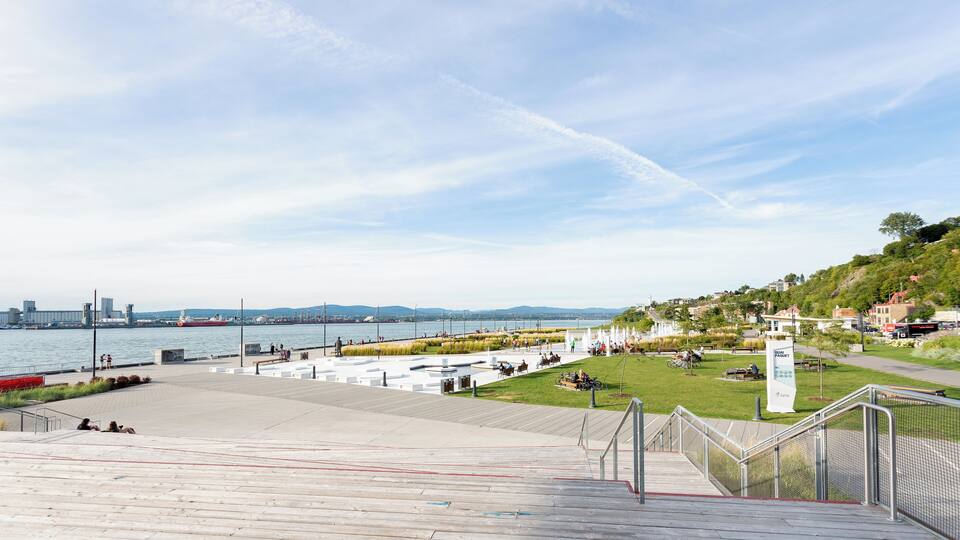 Quebec_LevisQuebecFerryTerminal_6205293_05