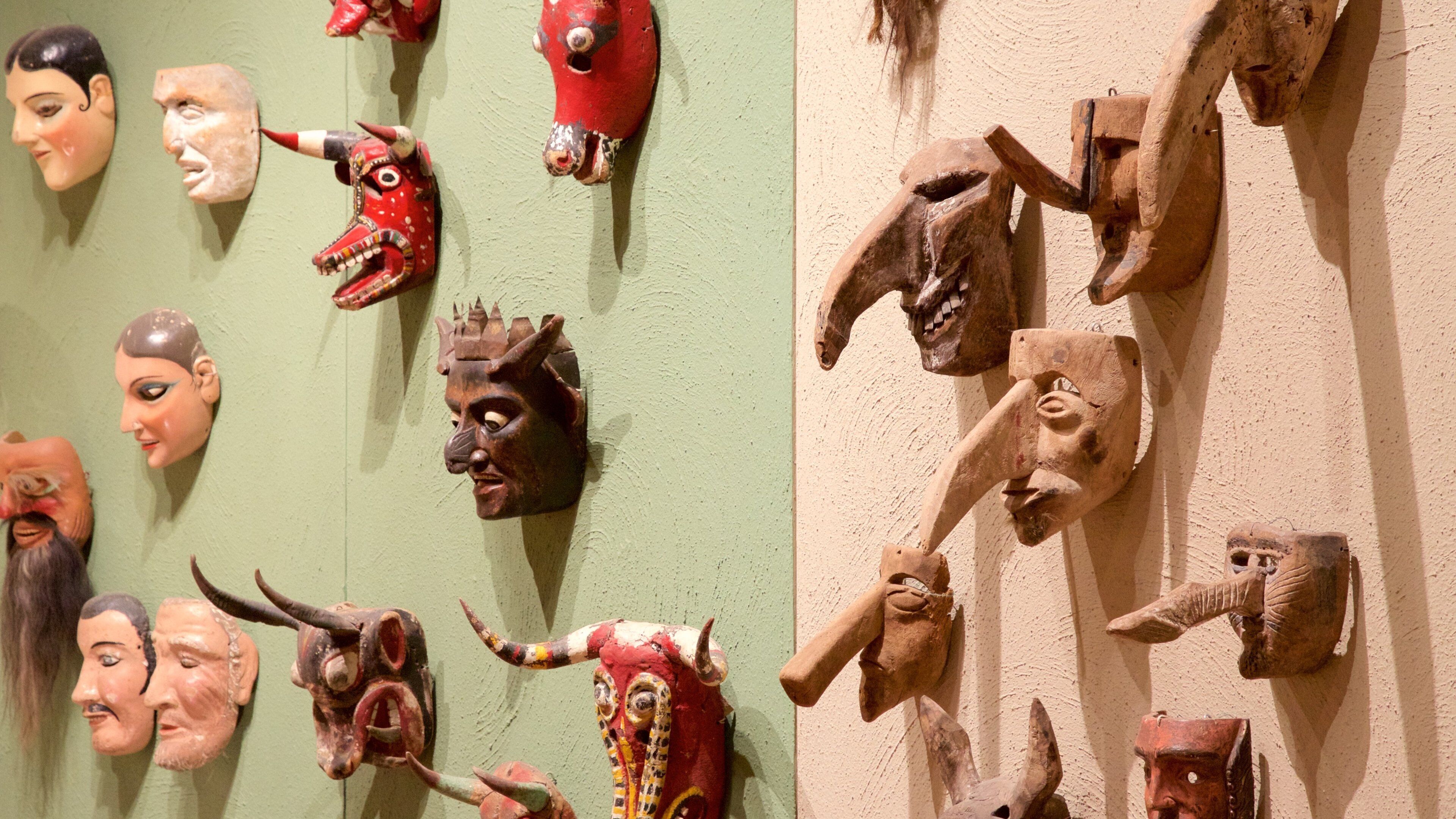 Zacatecas mit einem Innenansichten und Kunst