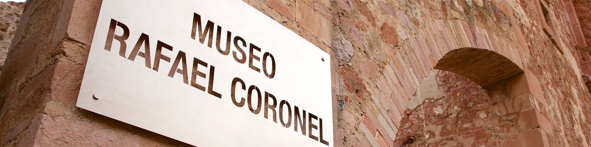 México que inclui elementos de patrimônio e sinalização