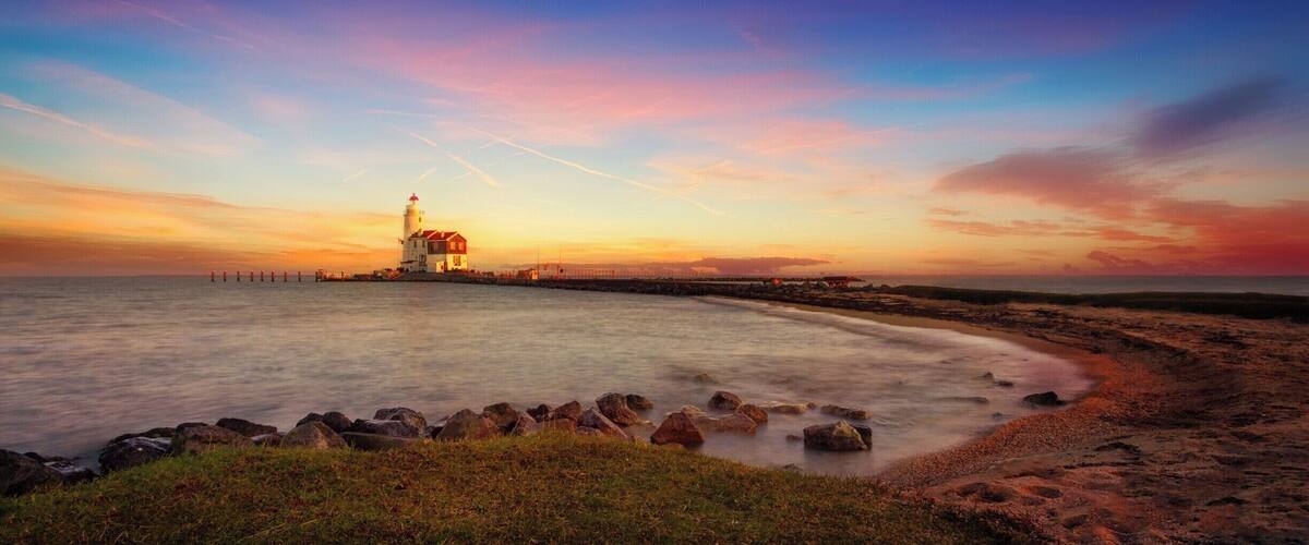 Tiny Village - Lighthouse is a long walk
Its a tiny village life, and you would enjoy it if you like the rural Holland. But the show-piece attraction is a good three quarters of and hour walk one way. The lighthouse and the view it offers is nice, but its nicer if you were able to bike around.