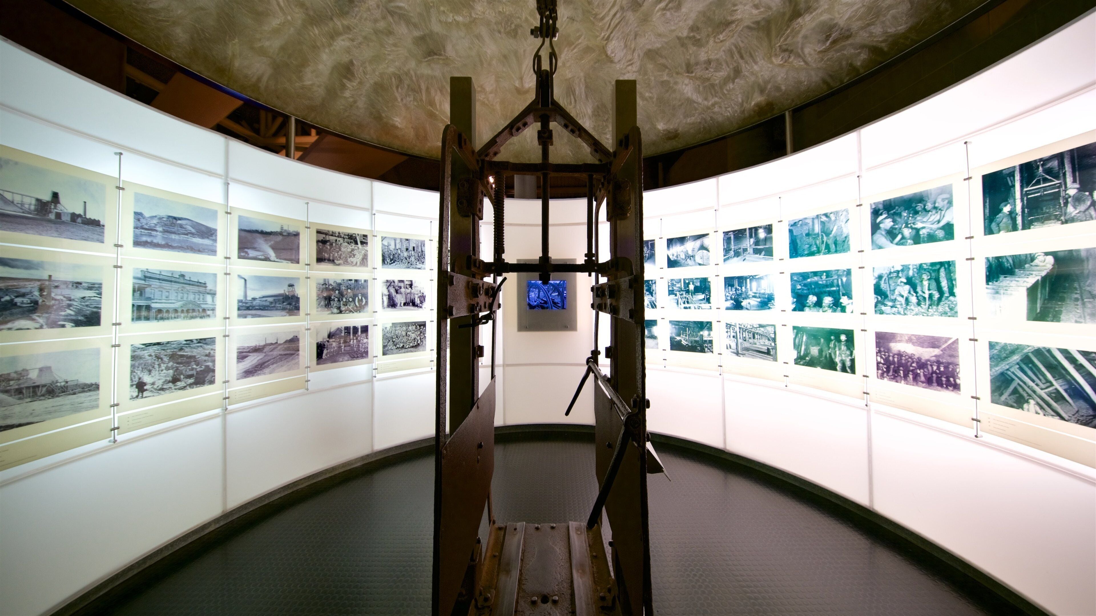 Gold Museum which includes interior views